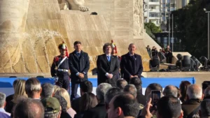 Javier Milei participa del acto por el Día de la Bandera en Rosario