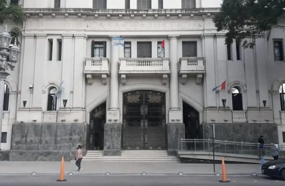 Prisión para un hombre que abusó de la hija de su pareja