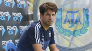 Diego Placente reemplazará a Javier Mascherano como DT de la sub 20 nacional.