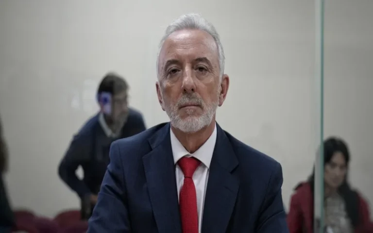 Dieron prisión domiciliaria al juez federal Marcelo Bailaque