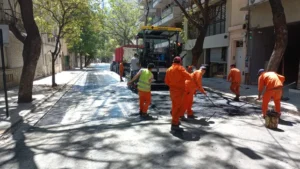 Presupuesto 2026: diez barrios de Rosario tendrán pavimento definitivo