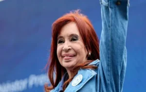 Dirigentes del peronismo expresaron su apoyo a Cristina