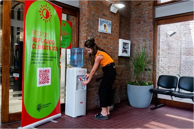 Dónde se encuentran los refugios climáticos que la municipalidad activó ante el calor extremo.