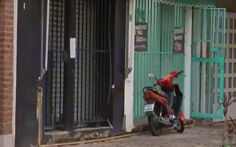 Dos amenazas y una balacera contra comercios