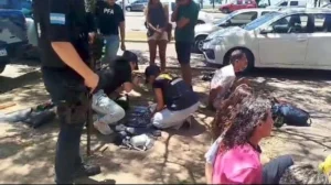 Dos detenidos por vender droga frente a los Silos Davis.