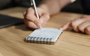 Dos mil empleados públicos nacionales de Santa Fe deben rendir examen para renovar su contrato