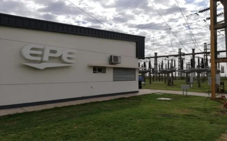 EPE anunció una millonaria inversión que unirá tres estaciones transformadoras de Rosario