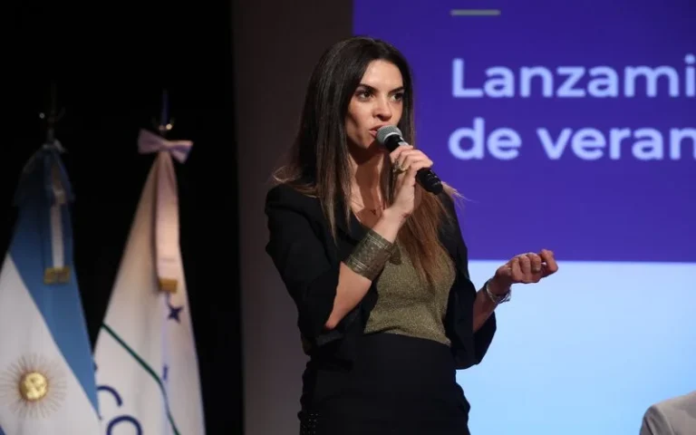 Echaron a Yanina Martínez, subsecretaria de Turismo