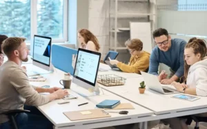 El 60% de los argentinos renunciaría a su trabajo si tuviera que asistir diariamente a una oficina