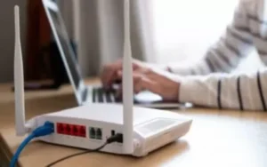 El 70% de los argentinos redujo sus servicios de televisión e internet
