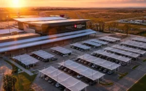 El Aeropuerto Internacional de Rosario sumará más de 300 estructuras nuevas de sombra a su playa de estacionamiento