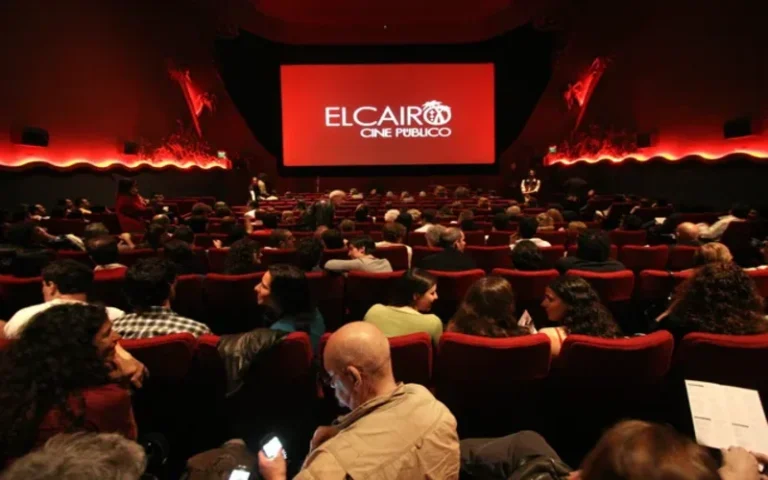 El Cairo celebra 15 años como Cine Público