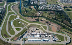 El Concejo evalúa dos carreras por pedido del Autódromo