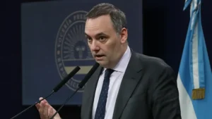 El Gobierno analiza eliminar los cupos de género en el Estado