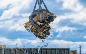 El Gobierno autorizó la exportación de chatarra