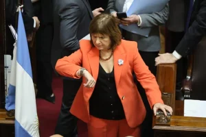 El Gobierno calma la interna con Bullrich en el Senado