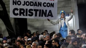 marcha Cristina, descuento a trabajadores estatales