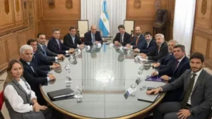 El Gobierno envió la reforma fiscal: el piso para pagar Ganancias