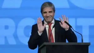 El Gobierno impulsará la reforma tributaria luego de las elecciones