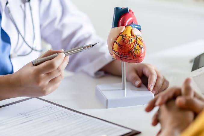 El Gobierno lanzó un plan para prevenir infartos y ACV
