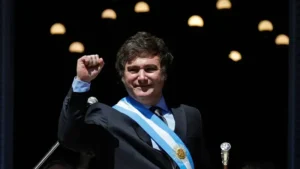 Argentina entra en fase 2 tras la aprobación de la ley bases