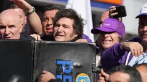 Tras el ataque a Milei, el Gobierno presentó una denuncia penal