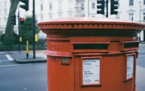 El Gobierno reglamentó el voto por correo en el exterior