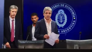 El Gobierno tuvo déficit financiero en julio por el pago de intereses de deuda