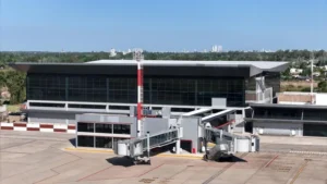 Realizarán trabajos complementarios en la pista del aeropuerto de Rosario
