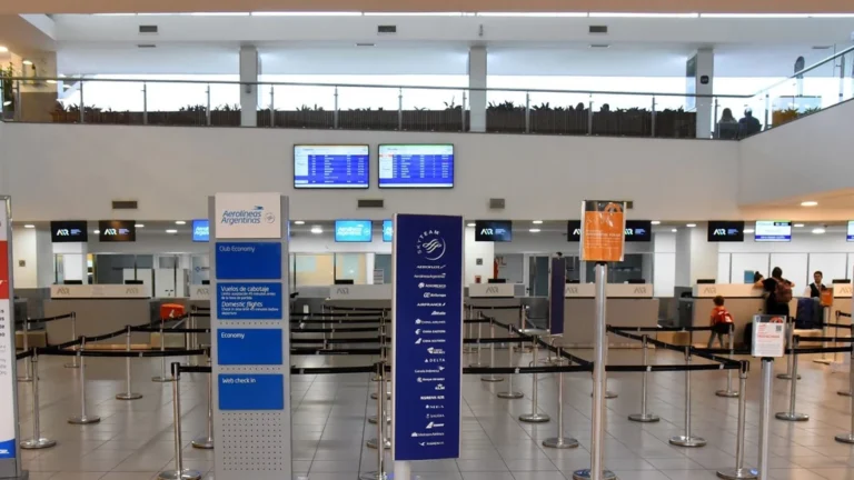 El aeropuerto de Rosario registró un crecimiento histórico de vuelos internacionales