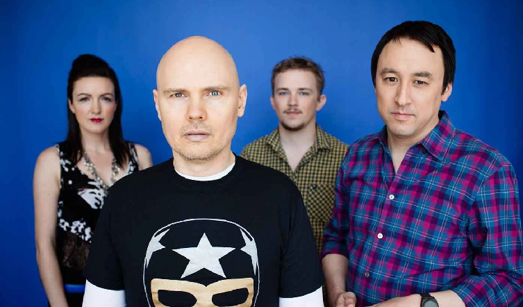 Las calles de Buenos Aires aparecieron empapeladas con un misterioso flyer que indicaría un show de The Smashing Pumpkins en noviembre. 