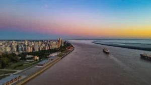 Vista de Rosario con cielo despejado