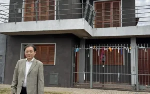 El embajador de Japón visitó la casa de Messi en Rosario