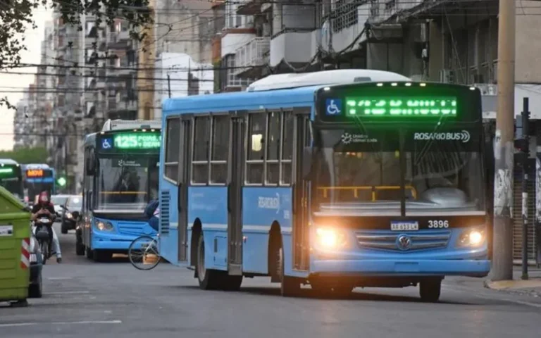 El gremio UTA comunicó que continúa con la medida de fuerza
