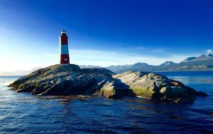 El faro Les Eclaireurs cumple 105 años