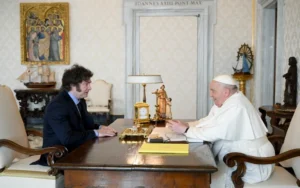 El papa Francisco apuntó contra el Gobierno