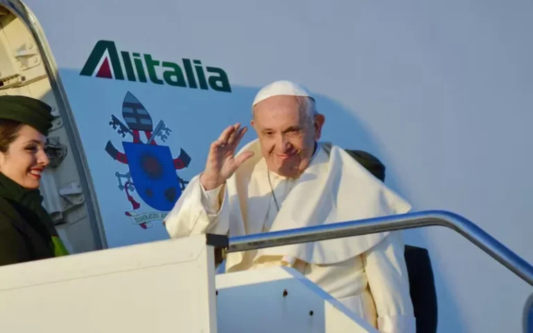 El papa Francisco inicia su gira más larga