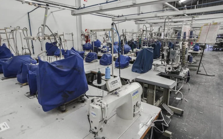 El sector textil tuvo 10 mil despidos y 5 mil suspensiones en un semestre