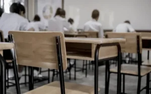 El viernes no habrá clases en Santa Fe por el “día no laborable"