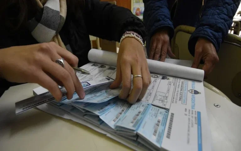 Elecciones de octubre: el 60% de las autoridades convocadas confirmó su participación