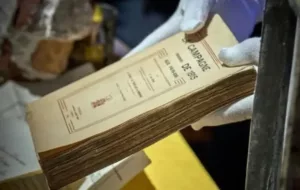 En Holanda hallaron una máquina del tiempo de casi cien años