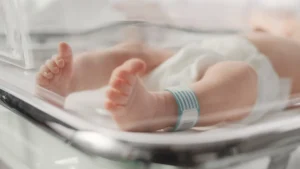 nacen menos bebés en Rosario