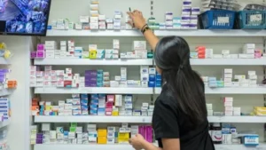 En Santa Fe, los medicamentos continuarán comercializándose solo en farmacias