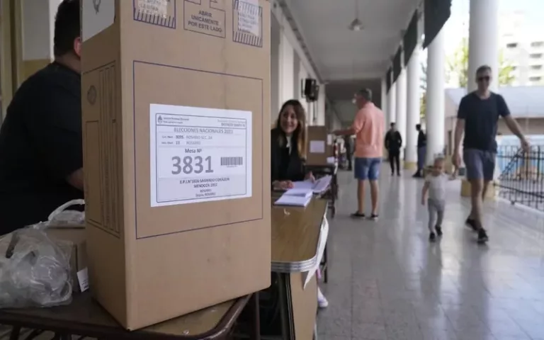 Este martes no habrá clases en las escuelas donde se vota