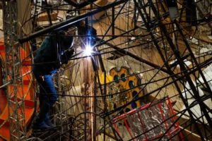 En febrero, la economía cayó un 3,2%