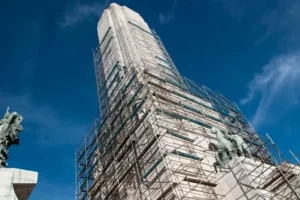 refacción monumento a la bandera