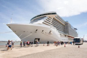 Turismo fluvial: buscan unir Rosario y Uruguay