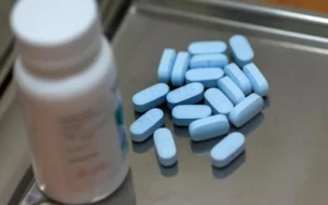 Escasez de medicamentos para tratar el VIH en Santa Fe