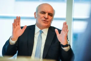 Espert habló tras la suba del dólar