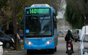 Estudio de costos del boleto de colectivo: en Rosario varió apenas 10% durante 2024